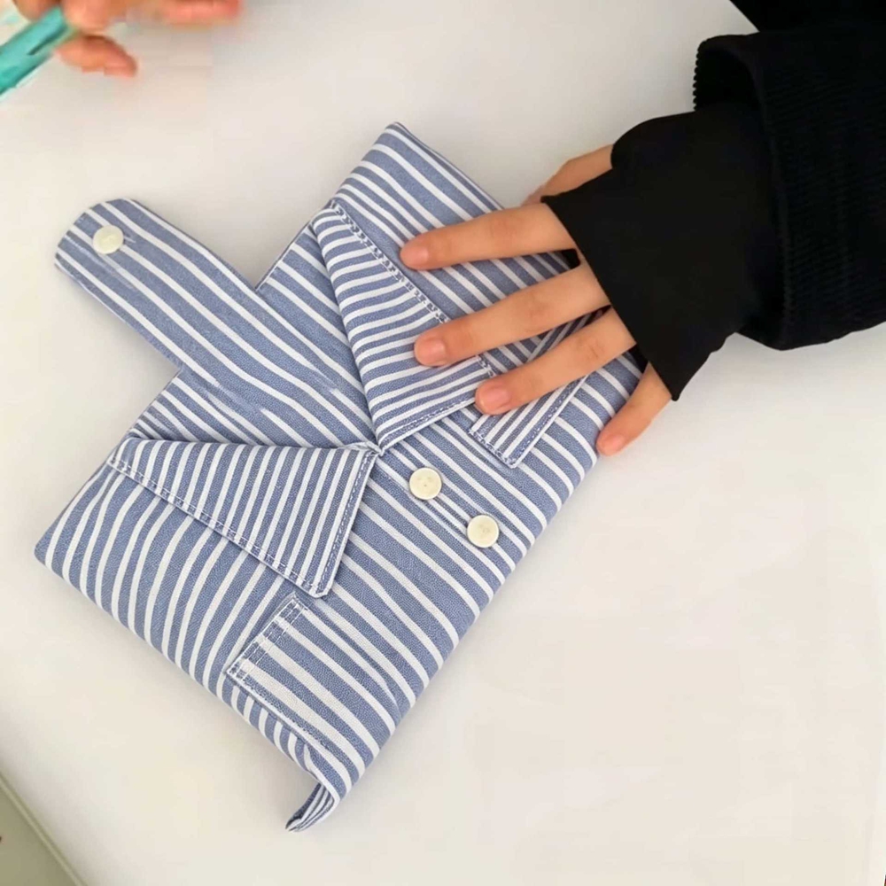韓国風のヴィンテージストライプ柄シャツ型ブックカバー、襟付き - Modern Korean Lifestyle のレビューと価格